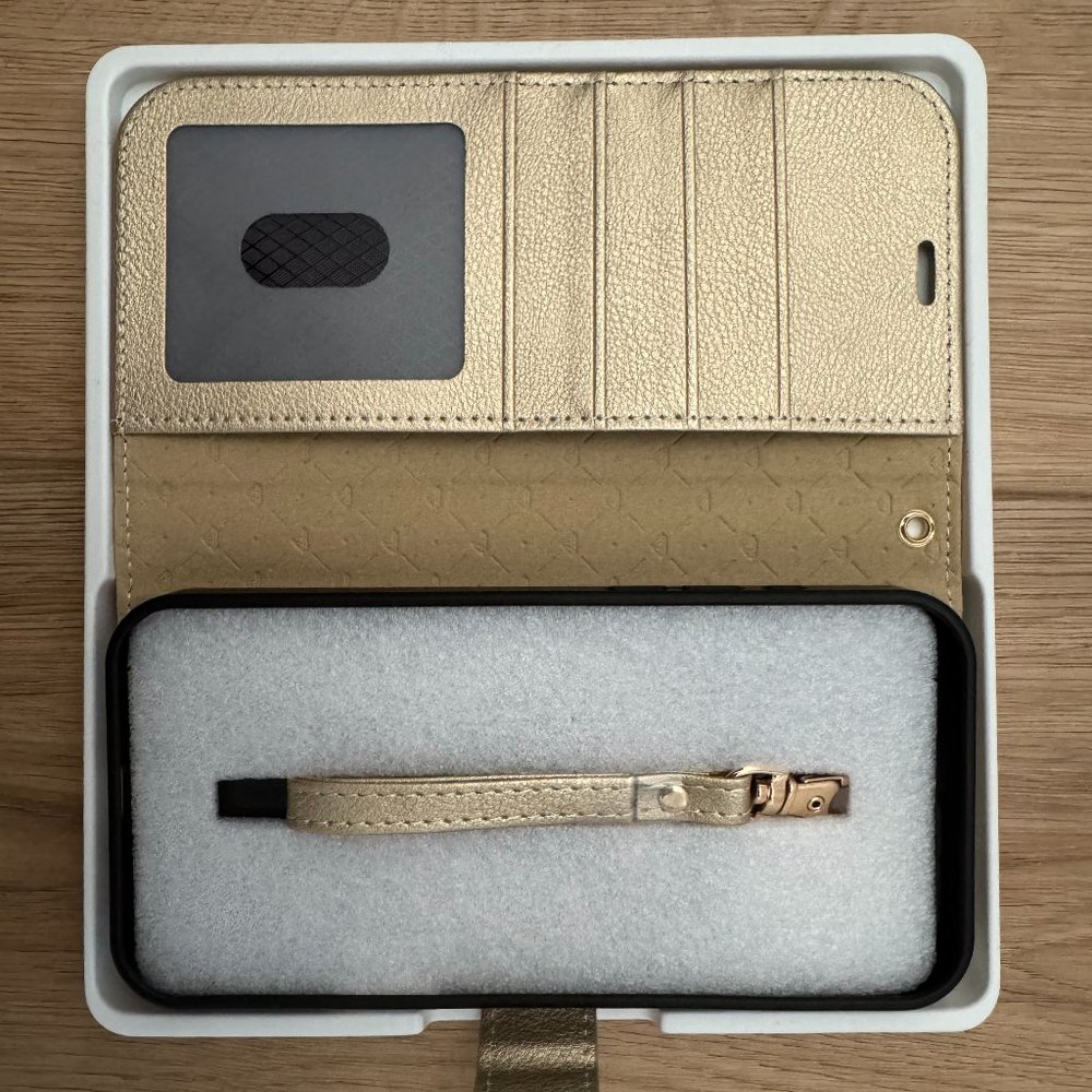 OCASE IPHONE 16 PRO MAX CASE / DETACHABLE WALLET CASE, GOLD